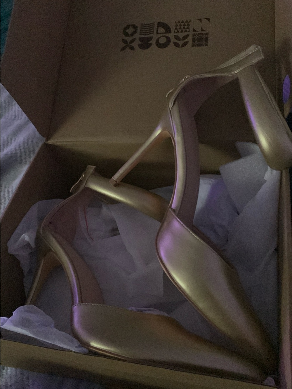 Metallic Gold Pointed-Toe Women’s Pump with Ankle Strap